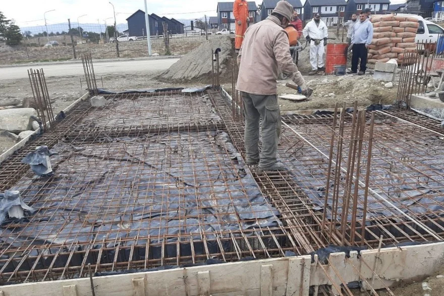 20210109113247_construyen_viviendas_y_generan_puestos_de_trabajo_2