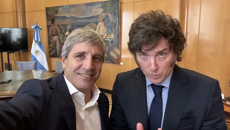 Toto-Caputo-y-Javier-Milei